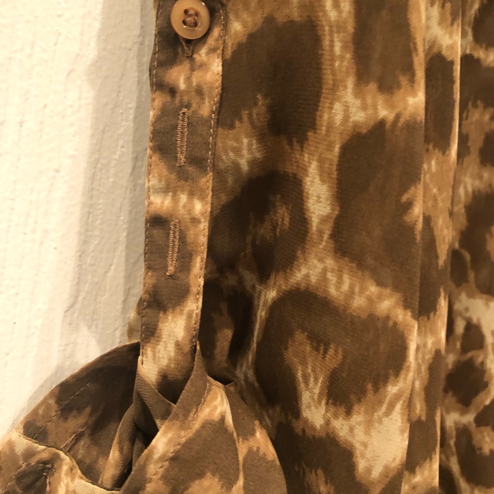 Free People Button up V-Neck Blouse - Picture 6 of 7